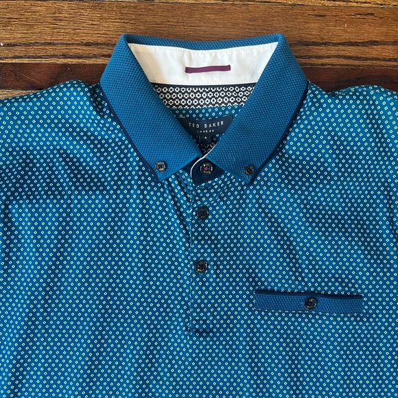 Men’s Ted Baker Polo - Size Medium - Picture 3 of 5